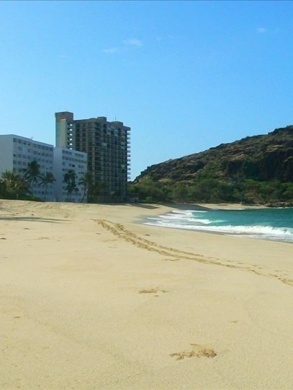 LOCATED DIRECTLY ON ONE OF THE BEST BEACHES ON THE ISLAND