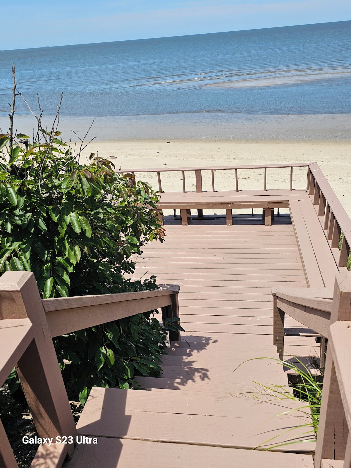Private Beach Front, Water Front, Pet Friendly, Enjoy the Amazing Sunsets