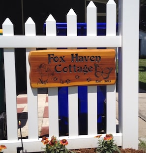Fox Haven Cottage est. 2015