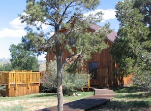 Hot tub area & view from south