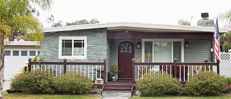 Fabulous Beach Bungalow