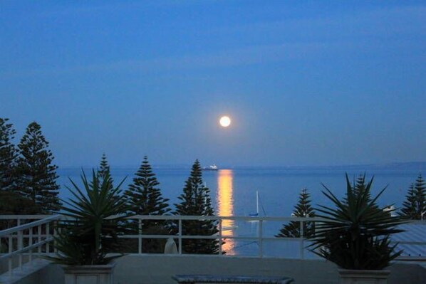 Moon rise from the terrace.