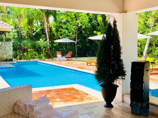 Pool