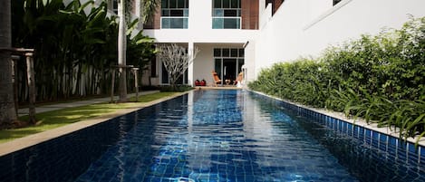 VW14: Oxygen Bangtao 4BR Private Pool