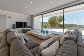 Villa Omnia Ibiza