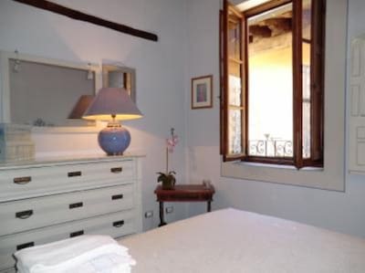 Historic Centre Charming Apartment with Terrace and BBQ