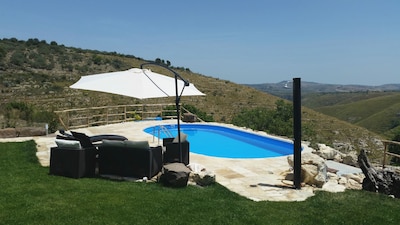 Country house in the Monti Iblea Natural Park in the middle of the olive grove - rest and relaxation