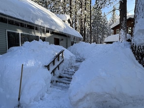 Entrance deck