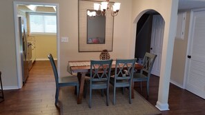 Dining Area, seating for 8