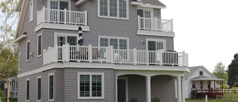 Beautiful 3 story home with 3 BR and 2 1/2 baths. 3 decks with direct ocean view