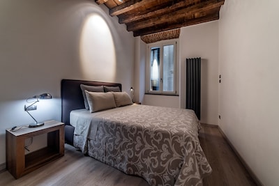 Borgo San Leonardo is located in the historic center of Bergamo,