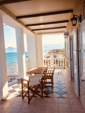 potokaki beach samos island aegean sea greece villa hotel apartment studio