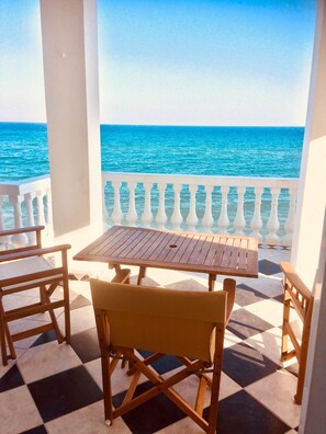 potokaki beach samos island aegean sea greece villa hotel apartment studio