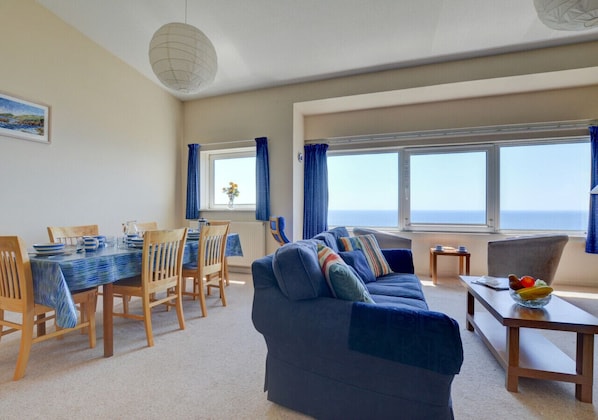 Sitting/Dining Room with fantastic sea views