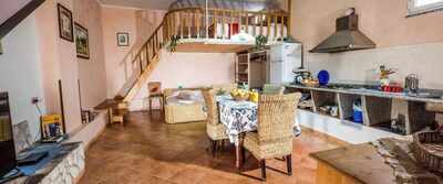 Granny flat - one-room apartment souterrain with sun terrace on the outskirts 