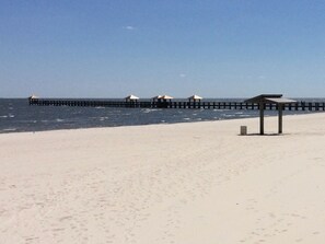 “Gulfport Fishing Pier” 2 Blocks from “Gulfport Breeze”