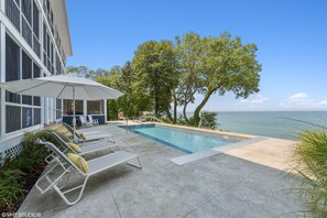 stunning lake front pool