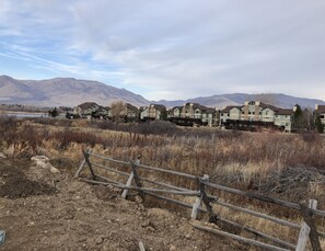 Lakeside Village and Pineview Reservoir