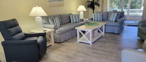 Living Room with Queen size sleeper Couch ( gel foam mattress)