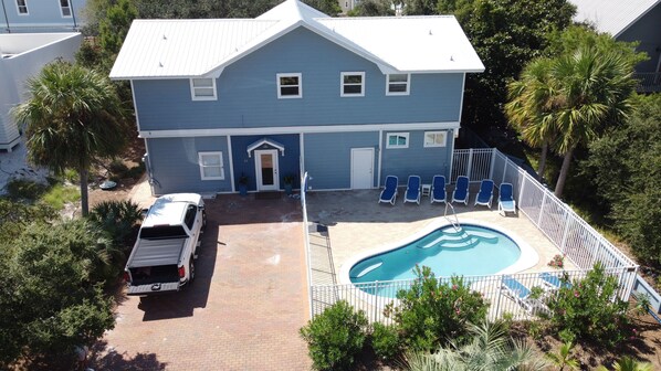 Overhead of Magnolia Hill