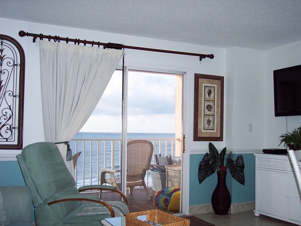 What a view! Sitting in the Living Room and view of the Gulf.