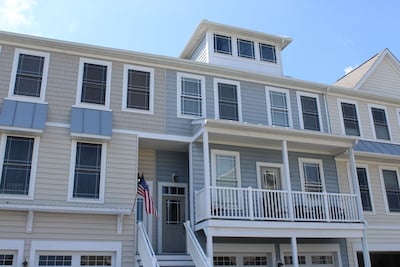 Spacious West Ocean City Town Home - Close to Attractions - Great Community