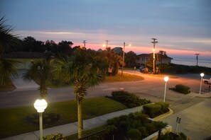 Sunrise / Balcony View