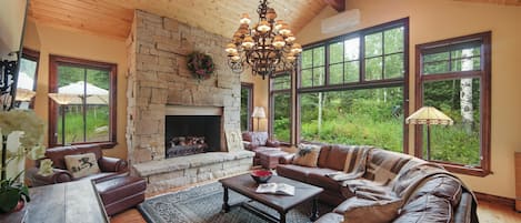 Living room with flat-screen TV