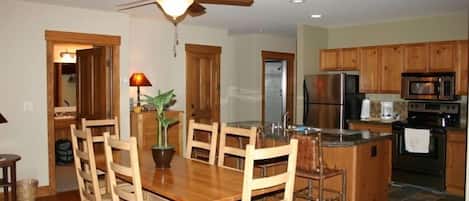 Open Floorplan of Dining Room/Kitchen  is Perfect for Après-ski