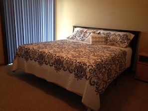 Lower level King bedroom