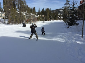 4 O'Clock Ski Run. Put on your skis, and ski down to Snow Flake ski lift.