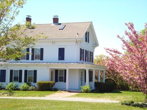 Large, bright and breezy Sea Captain's home located on a country road.