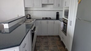 Well equiped kitchen