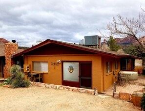 Private parking for Guest House, private 2 person Hot Tub in side yard February.