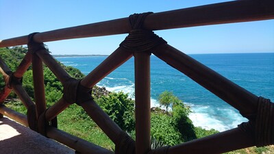 Casa de lujo frente al mar - Piscina infinita enorme