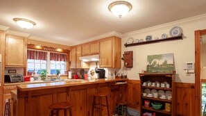 Fully Stocked Kitchen