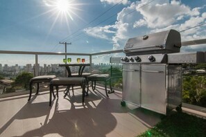 Front House:  Deck , Grill