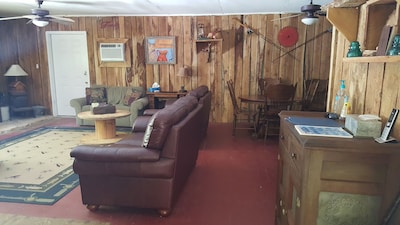 Clear View Retreat: Cabins in the woods near Obed, Catoosa, Crossville, & more