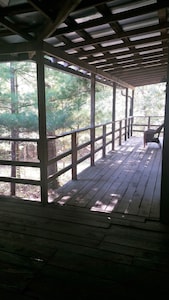 Clear View Retreat: Cabins in the woods near Obed, Catoosa, Crossville, & more