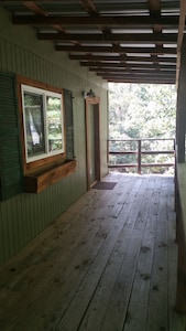 Clear View Retreat: Cabins in the woods near Obed, Catoosa, Crossville, & more