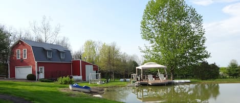 Pond, gazebo, paddle boat and fire ring available for guest use.