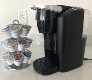 K-cup coffee maker