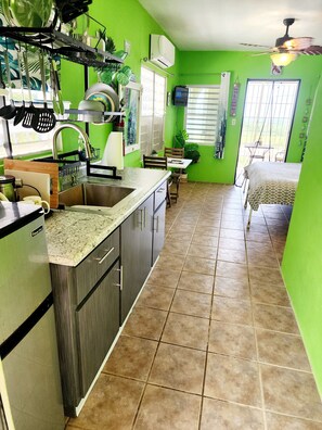 Newly redone galley style kitchen 