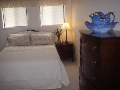 3rd Nite FREE Beachfront slps 14 oyster/clam hot tub watercraft incl Cntrl local