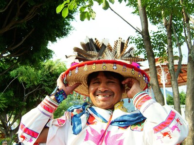 Villa Azteca, hogar colonial mexicano, excelente ubicación, ideal para familias y mascotas