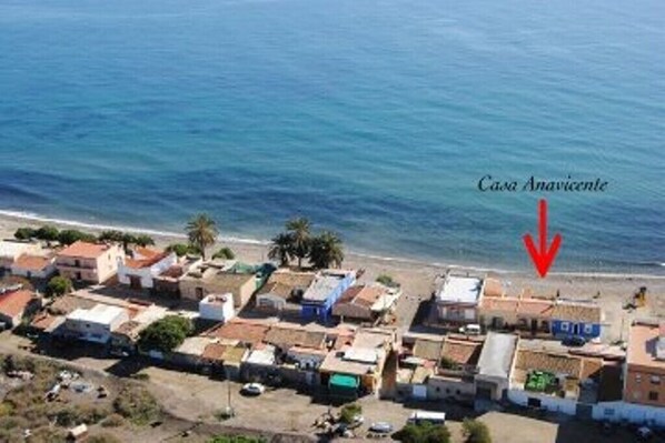 View on Puntas de Calnegre from above.
At the red point Casa Anavicente.