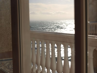 Comfort, tranquility and wonderful sea views.