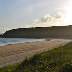 Praa Sands beach