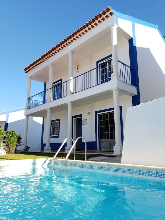 Picture of villa