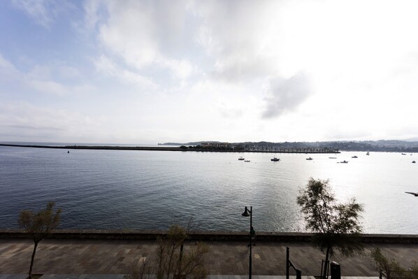 Hondarribia by Basquelidays